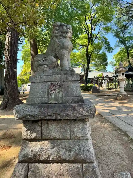 豊玉氷川神社の{uncategorized: "未分類", other: "その他", undefined: "問題あり", building: "その他建物", grave: "お墓", sacred_gate: "鳥居", guardian: "狛犬", statue: "像", buddha: "仏像", history: "歴史", nature: "自然", garden: "庭園", animal: "動物", pagoda: "塔", temizu: "手水舎", mountain_gate: "山門・神門", sanctuary: "本殿・本堂", subordinate: "末社・摂社", art: "芸術", scenery: "景色", jizo: "地蔵", ema: "絵馬", goshuin: "御朱印", omikuji: "おみくじ", items: "授与品その他", amulet: "お守り", goshuincho: "御朱印帳", eats: "食事", festival: "お祭り", votive_dance: "神楽", shichigosan: "七五三参", wedding: "結婚式", experience: "体験その他", initially: "初詣", around: "周辺", anti_infection: "感染症対策"}