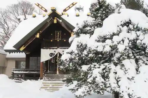 滝川神社の本殿