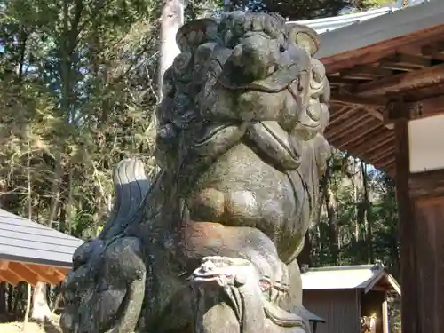 雨引千勝神社の狛犬