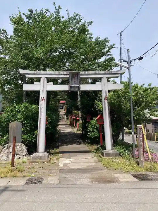 平出雷電神社の鳥居
