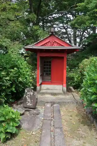 朝田寺の末社