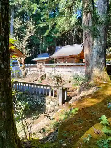 戸隠神社の本殿