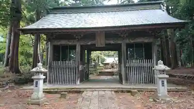都々古別神社(馬場)の山門・神門