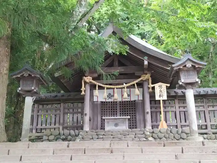 諏訪大社上社前宮(長野県)