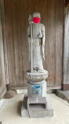 宝沢山 薬師寺の地蔵