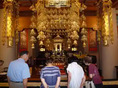 法林寺の本殿・本堂