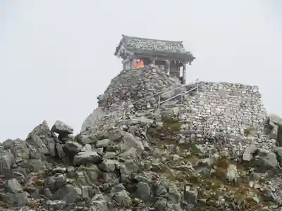 雄山神社峰本社の本殿・本堂