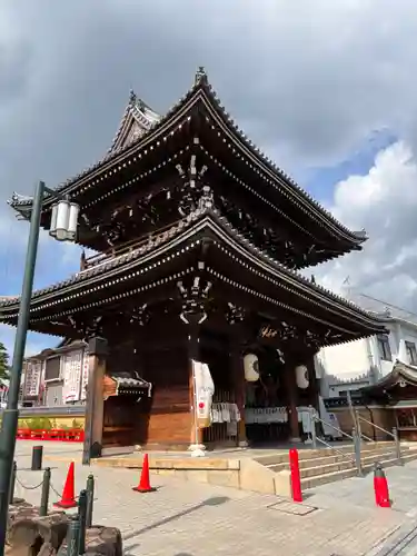 中山寺の山門・神門