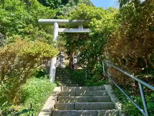 吾妻神社の鳥居