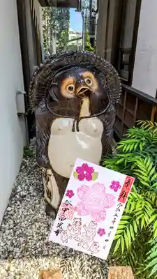 谷中西光寺の狛犬