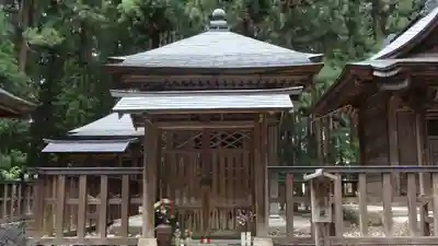 法音寺の本殿・本堂