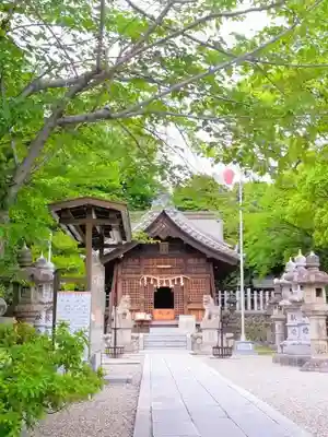 八柱神社（荒尾）の本殿・本堂