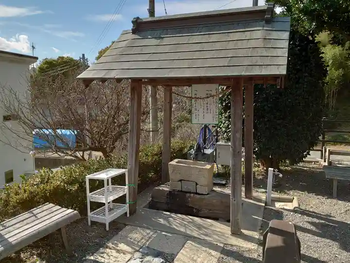 谷崎天神社の手水舎