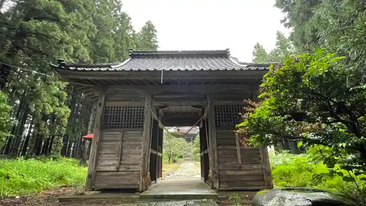 雷電神社の山門・神門