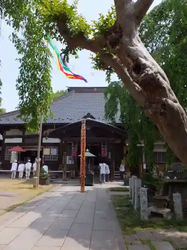 西光寺の本殿・本堂