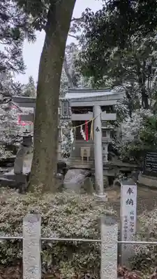 九帝王宮 萱野神社(滋賀県)