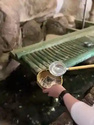 銭洗弁財天宇賀福神社(神奈川県)