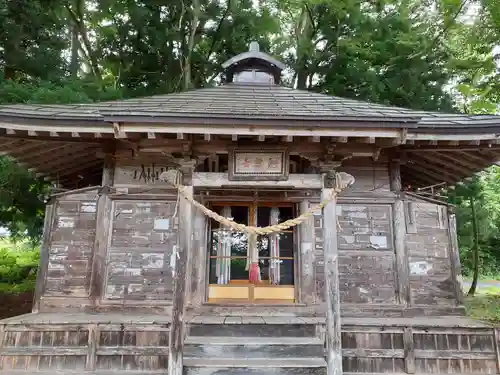 黄金堂の本殿・本堂