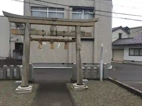 秋葉神社の鳥居