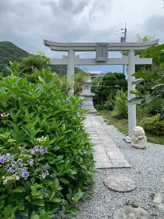 河童神社の鳥居