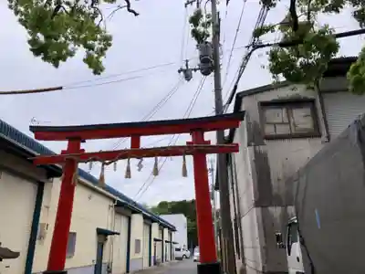 菱妻神社の鳥居