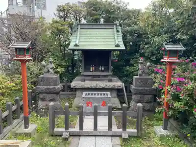 最上稲荷の{uncategorized: "未分類", other: "その他", undefined: "問題あり", building: "その他建物", grave: "お墓", sacred_gate: "鳥居", guardian: "狛犬", statue: "像", buddha: "仏像", history: "歴史", nature: "自然", garden: "庭園", animal: "動物", pagoda: "塔", temizu: "手水舎", mountain_gate: "山門・神門", sanctuary: "本殿・本堂", subordinate: "末社・摂社", art: "芸術", scenery: "景色", jizo: "地蔵", ema: "絵馬", goshuin: "御朱印", omikuji: "おみくじ", items: "授与品その他", amulet: "お守り", goshuincho: "御朱印帳", eats: "食事", festival: "お祭り", votive_dance: "神楽", shichigosan: "七五三参", wedding: "結婚式", experience: "体験その他", initially: "初詣", around: "周辺", anti_infection: "感染症対策"}