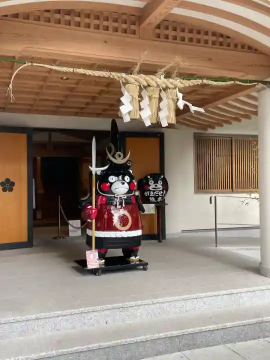 加藤神社の{uncategorized: "未分類", other: "その他", undefined: "問題あり", building: "その他建物", grave: "お墓", sacred_gate: "鳥居", guardian: "狛犬", statue: "像", buddha: "仏像", history: "歴史", nature: "自然", garden: "庭園", animal: "動物", pagoda: "塔", temizu: "手水舎", mountain_gate: "山門・神門", sanctuary: "本殿・本堂", subordinate: "末社・摂社", art: "芸術", scenery: "景色", jizo: "地蔵", ema: "絵馬", goshuin: "御朱印", omikuji: "おみくじ", items: "授与品その他", amulet: "お守り", goshuincho: "御朱印帳", eats: "食事", festival: "お祭り", votive_dance: "神楽", shichigosan: "七五三参", wedding: "結婚式", experience: "体験その他", initially: "初詣", around: "周辺", anti_infection: "感染症対策"}