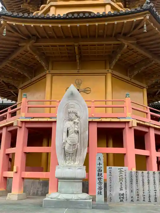満願寺の本殿・本堂