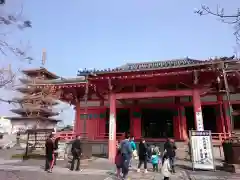 津観音の本殿