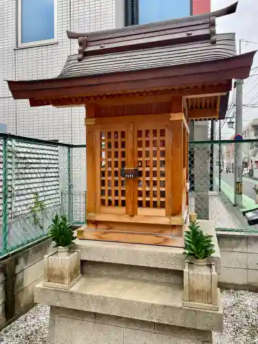 稲荷大神の{uncategorized: "未分類", other: "その他", undefined: "問題あり", building: "その他建物", grave: "お墓", sacred_gate: "鳥居", guardian: "狛犬", statue: "像", buddha: "仏像", history: "歴史", nature: "自然", garden: "庭園", animal: "動物", pagoda: "塔", temizu: "手水舎", mountain_gate: "山門・神門", sanctuary: "本殿・本堂", subordinate: "末社・摂社", art: "芸術", scenery: "景色", jizo: "地蔵", ema: "絵馬", goshuin: "御朱印", omikuji: "おみくじ", items: "授与品その他", amulet: "お守り", goshuincho: "御朱印帳", eats: "食事", festival: "お祭り", votive_dance: "神楽", shichigosan: "七五三参", wedding: "結婚式", experience: "体験その他", initially: "初詣", around: "周辺", anti_infection: "感染症対策"}