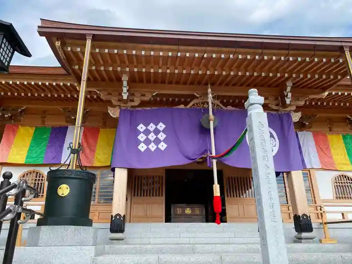 筑波山大御堂の本殿・本堂