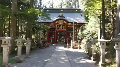 三峯神社の本殿・本堂