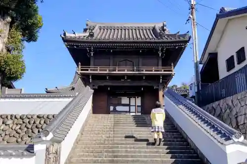 長源寺の山門・神門