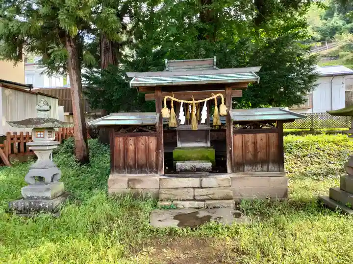 御作田社の本殿・本堂