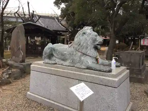 三囲神社の狛犬