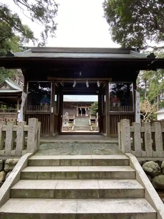 草薙神社の山門・神門
