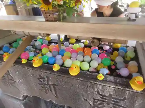 鳩森八幡神社の手水舎