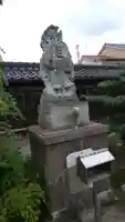 月照寺の像