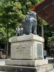 諏訪大社下社秋宮の狛犬