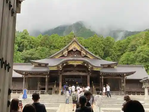 彌彦神社(新潟県)