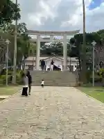 沖縄県護国神社の{uncategorized: "未分類", other: "その他", undefined: "問題あり", building: "その他建物", grave: "お墓", sacred_gate: "鳥居", guardian: "狛犬", statue: "像", buddha: "仏像", history: "歴史", nature: "自然", garden: "庭園", animal: "動物", pagoda: "塔", temizu: "手水舎", mountain_gate: "山門・神門", sanctuary: "本殿・本堂", subordinate: "末社・摂社", art: "芸術", scenery: "景色", jizo: "地蔵", ema: "絵馬", goshuin: "御朱印", omikuji: "おみくじ", items: "授与品その他", amulet: "お守り", goshuincho: "御朱印帳", eats: "食事", festival: "お祭り", votive_dance: "神楽", shichigosan: "七五三参", wedding: "結婚式", experience: "体験その他", initially: "初詣", around: "周辺", anti_infection: "感染症対策"}