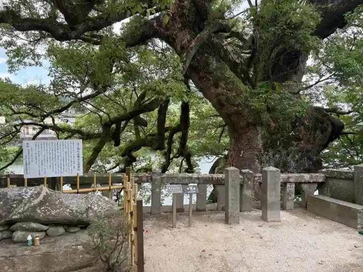 與止日女神社(佐賀県)