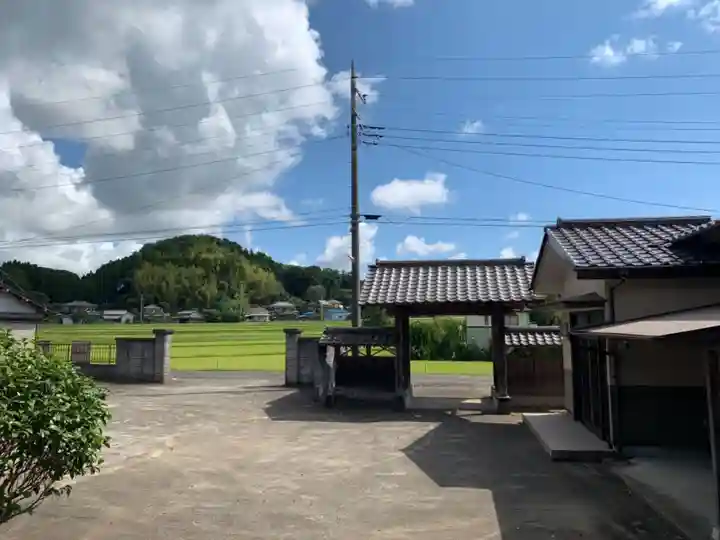 本円寺の山門・神門