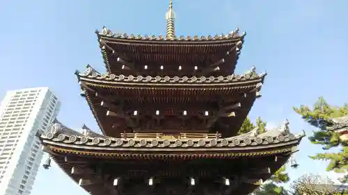 本光寺の塔