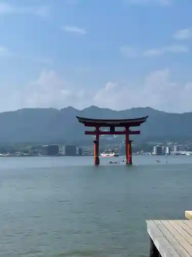 厳島神社(広島県)