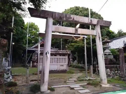 愛宕社の鳥居