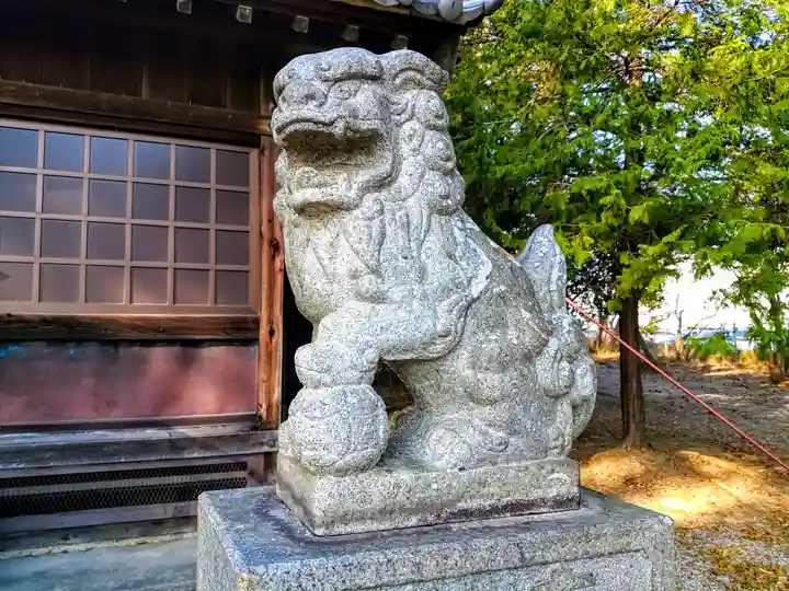 山神社の狛犬