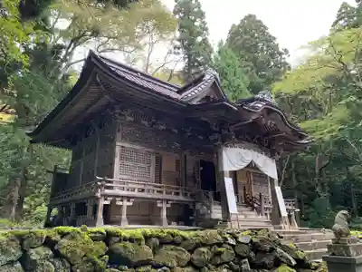 十和田神社の本殿・本堂