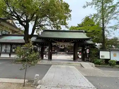 葛飾八幡宮の山門・神門