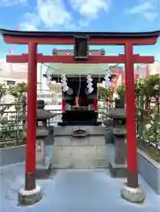 朝日稲荷神社の鳥居